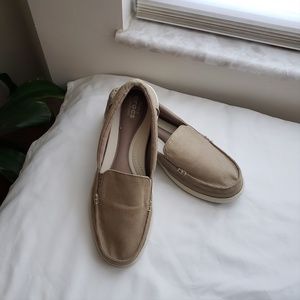 Crocs Triple Comfort Memory Foam Beige Loafers